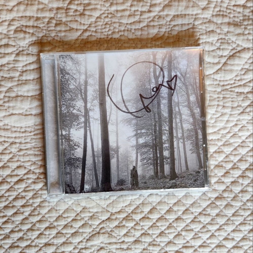 SIGNED Taylor Swift folklore album